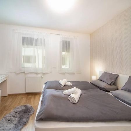 Grace Pine Apartment 1 Budapest Eksteriør bilde