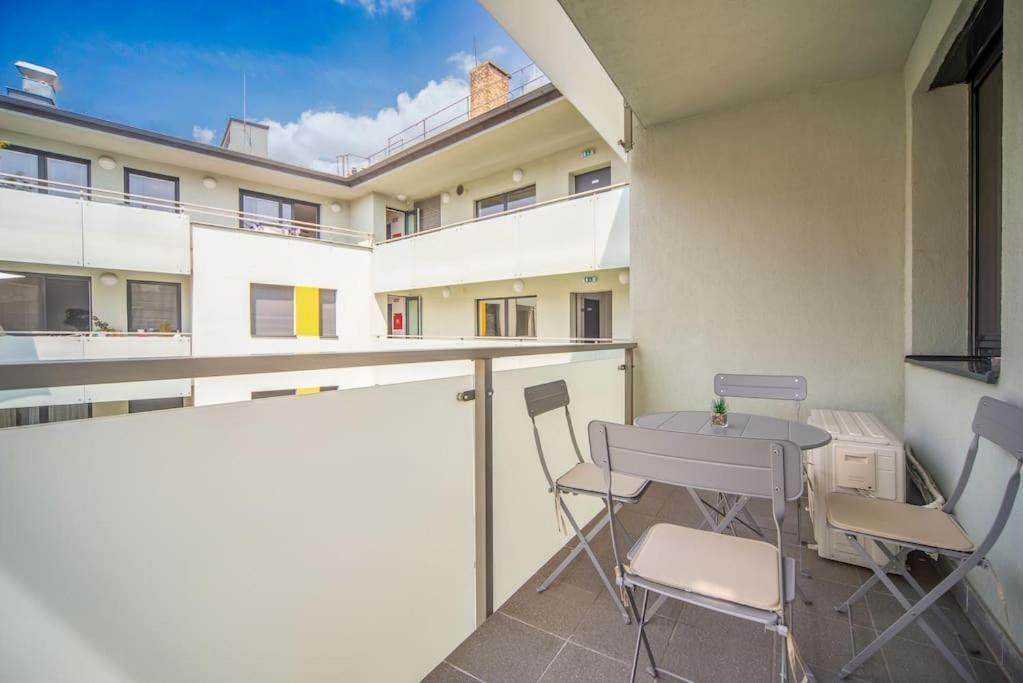 Grace Pine Apartment 1 Budapest Eksteriør bilde