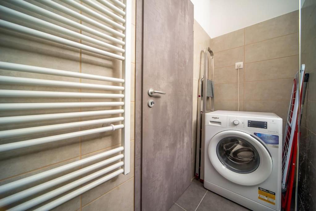 Grace Pine Apartment 1 Budapest Eksteriør bilde