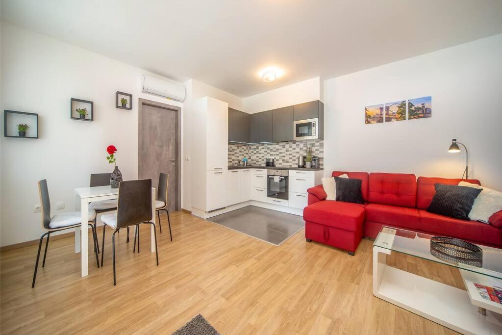 Grace Pine Apartment 1 Budapest Eksteriør bilde
